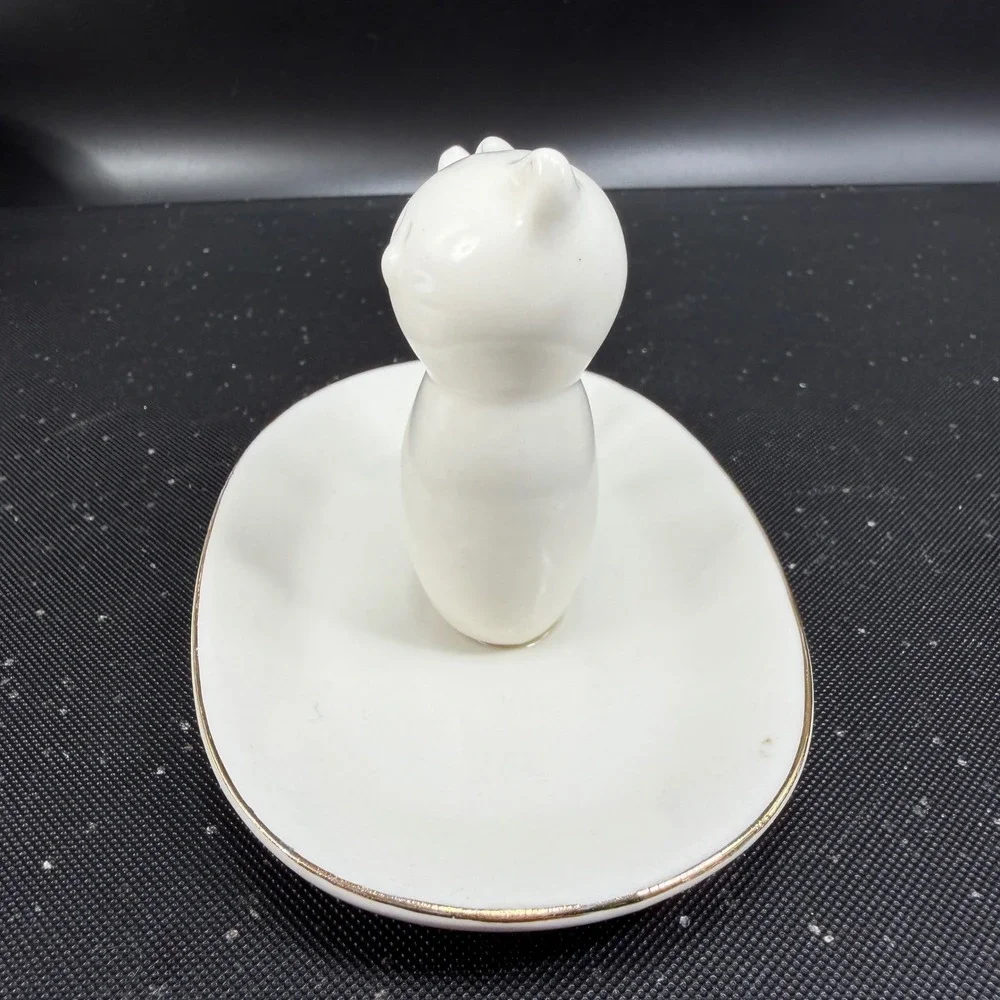 Tri-Coastal Design White‎ Ceramic Cat Ring Holder Dish Gold Rim Trinket Tray VTG